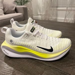 NWT - Nike Reactx Infinity Run 4
